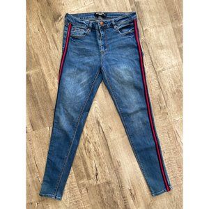 Almost Famous Women's Jegging Jeans Red Blue Stripe Stretch Skinny Mid Rise Sz 7